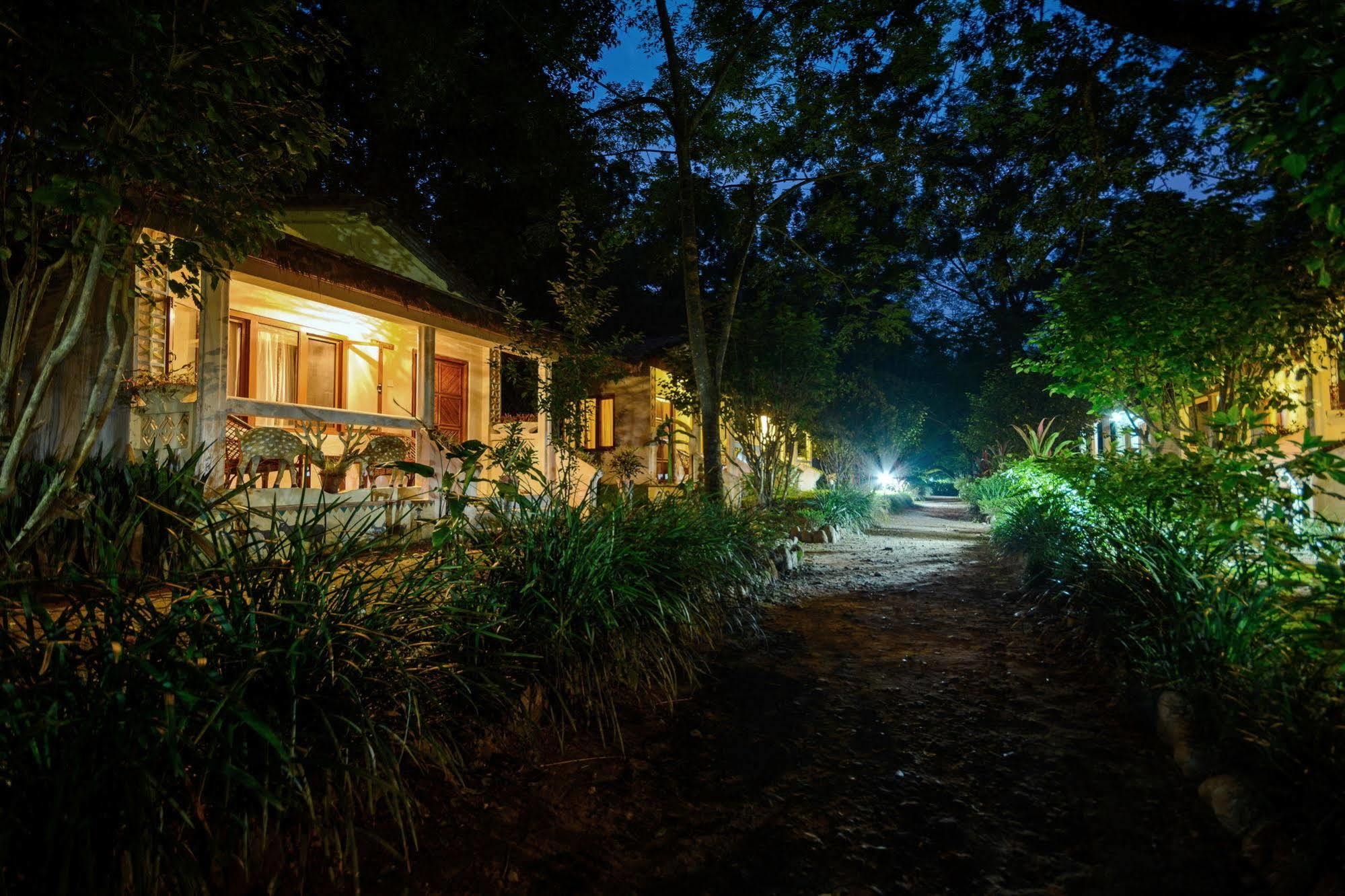 Machan Country Villa Kumarwarti Kültér fotó